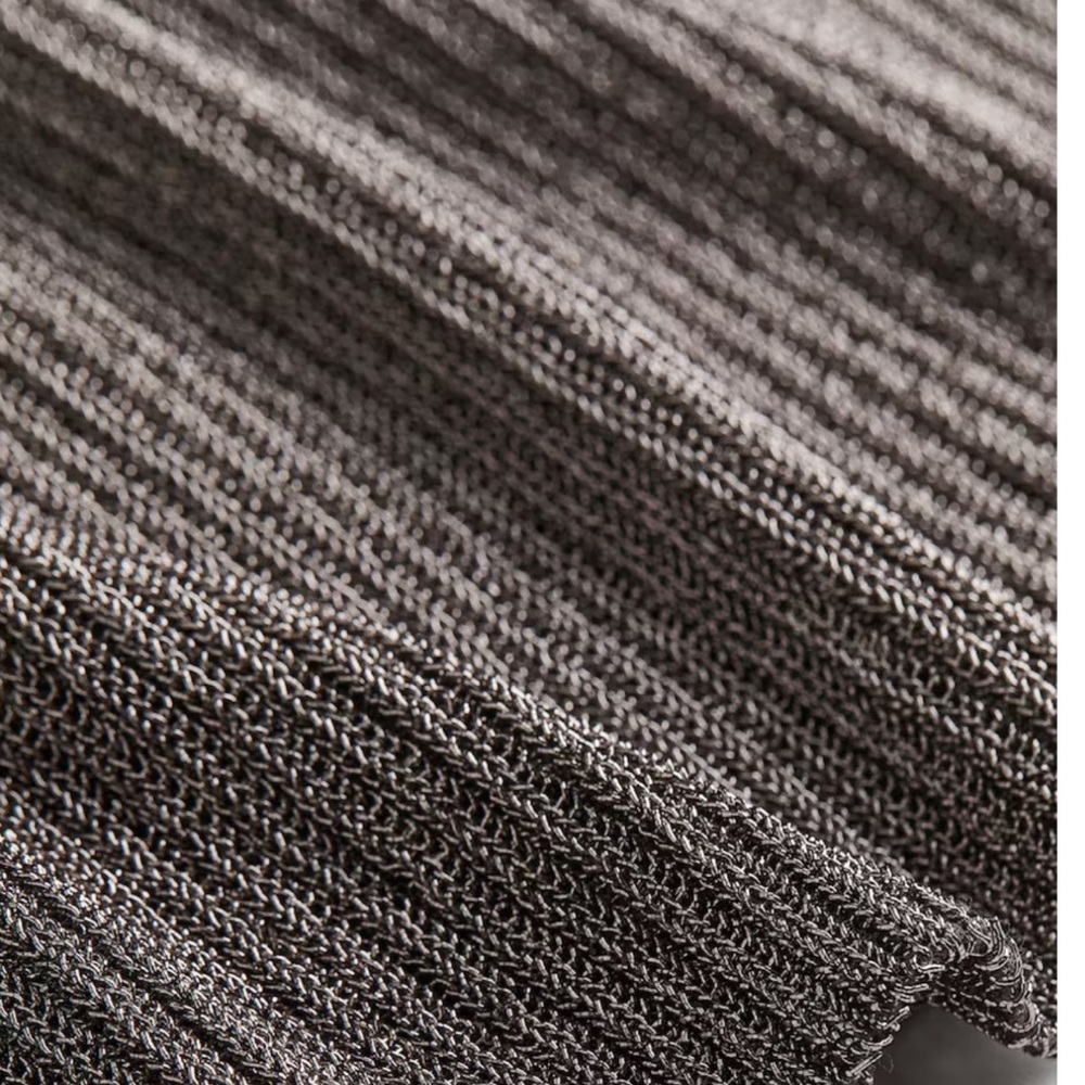 H&M Metallic Rib Knit Top - Picture 4 of 10